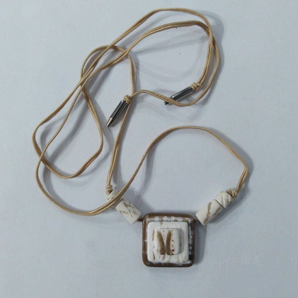 Kd Spring Fashion Necklace Vintage Lucite Designer Art Deco Coastal Lagenlook
